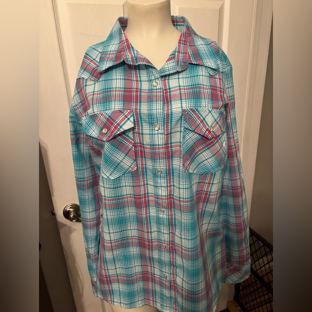 Wrangler plaid snap front western shirt M
